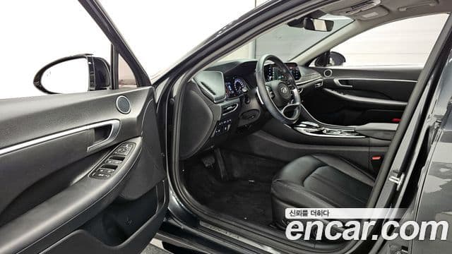 Hyundai Sonata (DN8) Premium Family, 2021 12