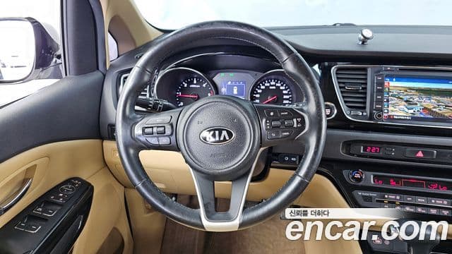 Kia All New Carnival Prestige, 2017 13