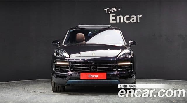 Porsche Cayenne (PO536), 2019 3