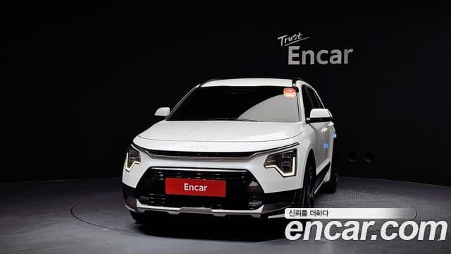 Kia D All New Niro Prestige, 2022 3