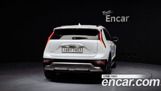 Kia D All New Niro Prestige, 2022 4