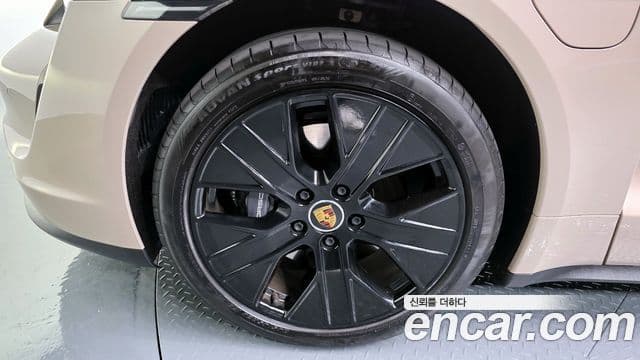 Porsche 타이칸 базовый, 2022 все фото