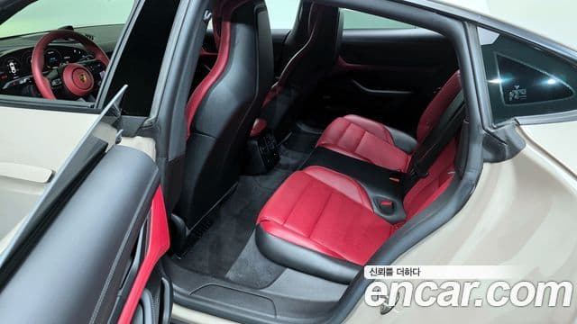 Porsche 타이칸 базовый, 2022 12