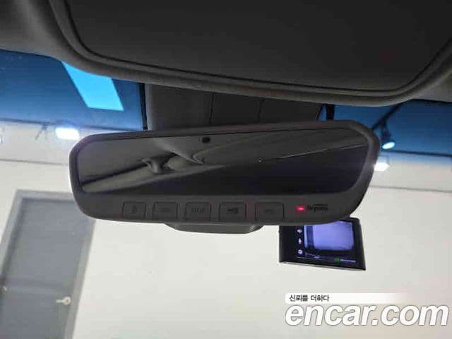 Genesis EQ900 Prestige, 2016 14