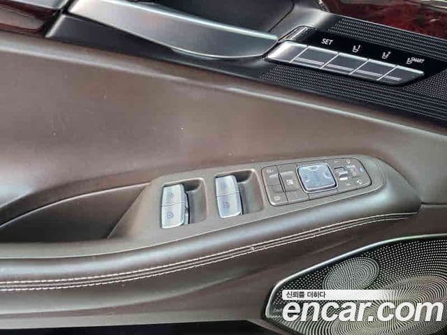 Genesis EQ900 Prestige, 2016 15