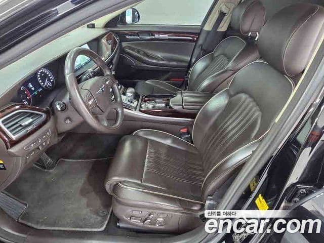 Genesis EQ900 Prestige, 2016 19