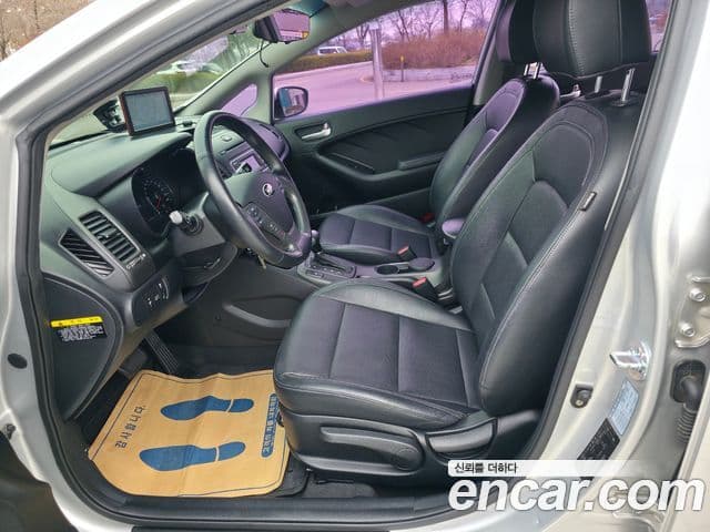 Kia K3 Luxury, 2013 10