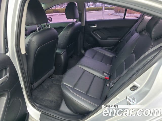 Kia K3 Luxury, 2013 16