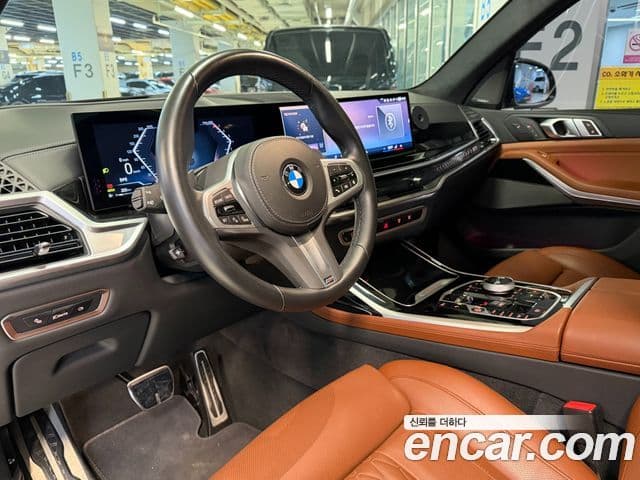 BMW X7 (G07) xDrive 40i M Sport 7인승, 2024 4