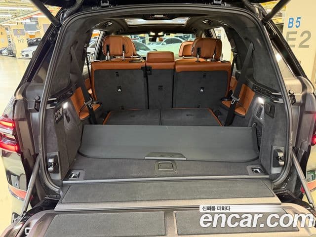 BMW X7 (G07) xDrive 40i M Sport 7인승, 2024 13