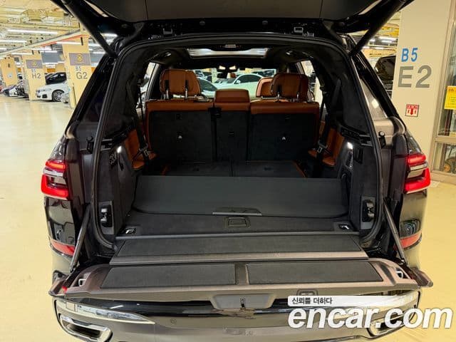 BMW X7 (G07) xDrive 40i M Sport 7인승, 2024 14