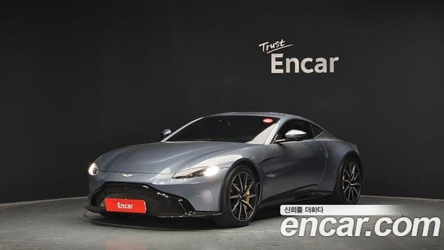 Aston Martin 밴티지 2세대 4.0 V8 купе, 2020 1