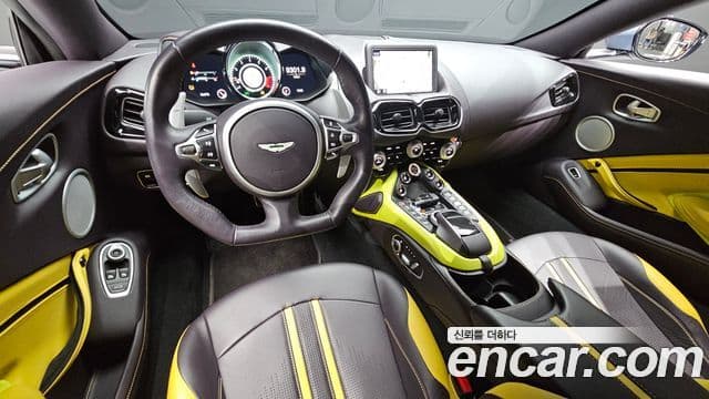 Aston Martin 밴티지 2세대 4.0 V8 купе, 2020 7