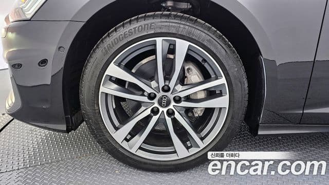 Audi A6 (C8) Premium, 2023 все фото