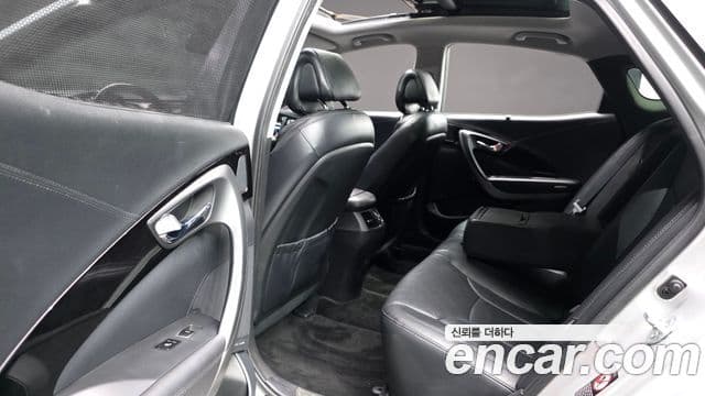 Hyundai Grandeur HG гибрид Premium, 2015 12