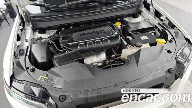 Jeep Cherokee(KL) 2.4 Limited AWD, 2022 6