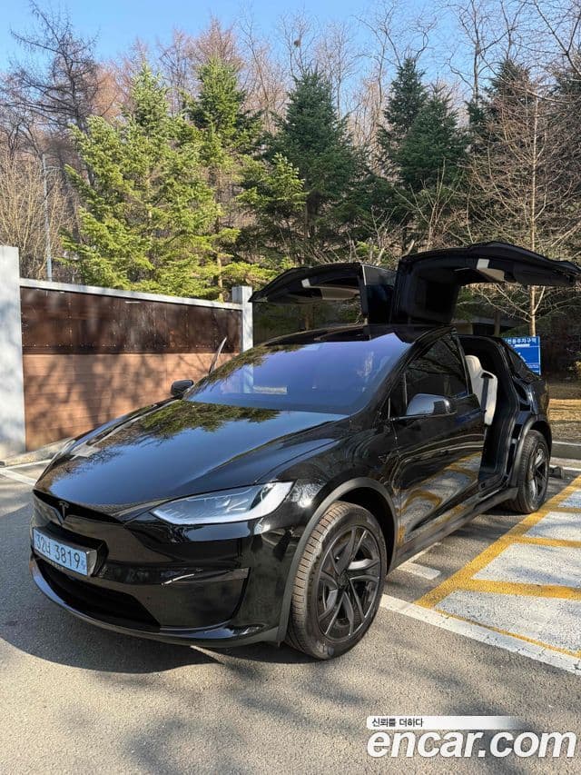 Tesla модель X Long Range, 2026 3