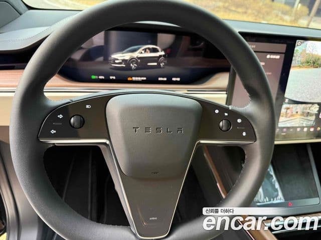 Tesla модель X Long Range, 2026 7