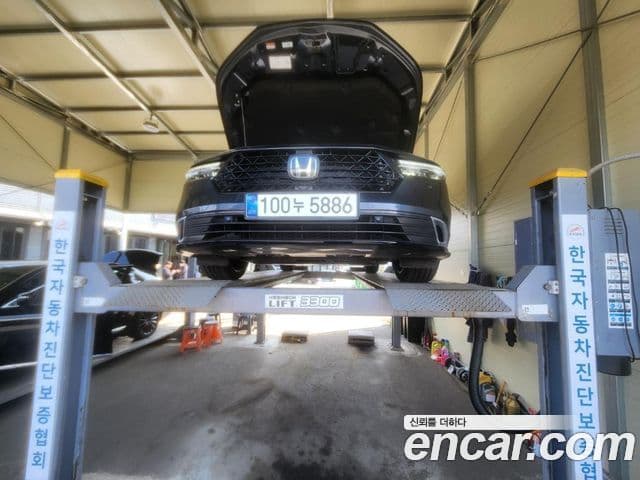 Honda Accord 11세대 2.0 гибрид Туринг (Touring)