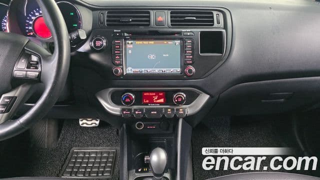 Kia All New Pride Prestige Eco Plus, 2012 16