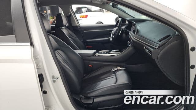 Hyundai Sonata (DN8) Premium Family, 2020 12
