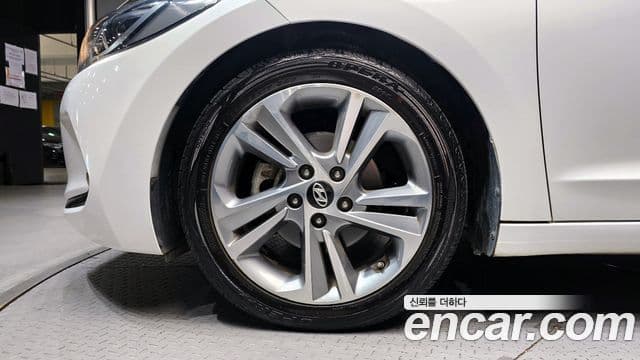 Hyundai Avante AD 1.6 GDI Value Plus, 2017 все фото