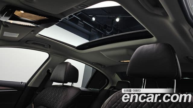 BMW 5시리즈 (G30) Luxury, 2021 17