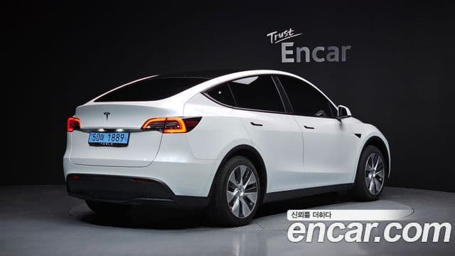 Tesla модель Y Standard Range RWD, 2021 2