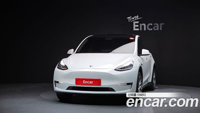 Tesla модель Y Standard Range RWD, 2021 3