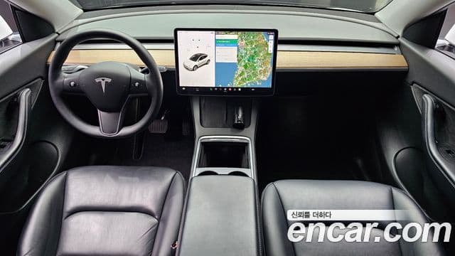 Tesla модель Y Standard Range RWD, 2021 7