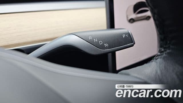 Tesla модель Y Standard Range RWD, 2021 9