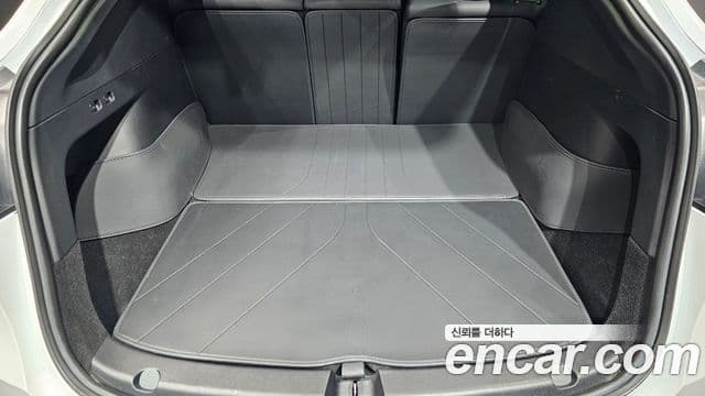 Tesla модель Y Standard Range RWD, 2021 20