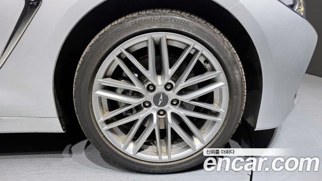 Genesis G70 Elite, 2019 все фото