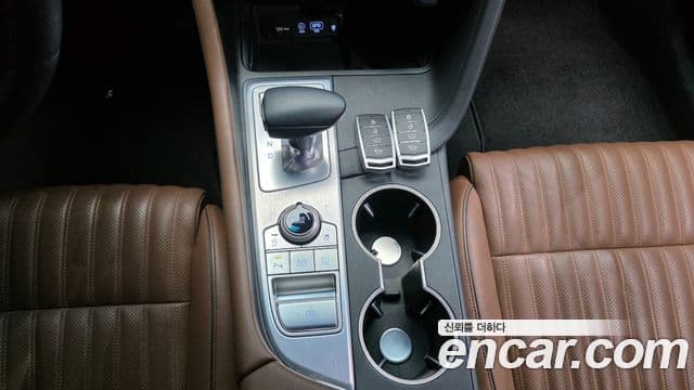 Genesis G70 Elite, 2019 9