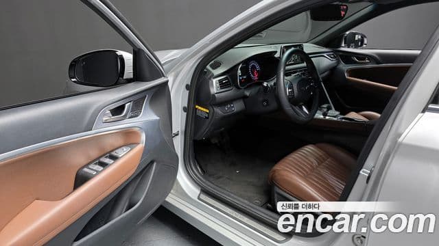 Genesis G70 Elite, 2019 10