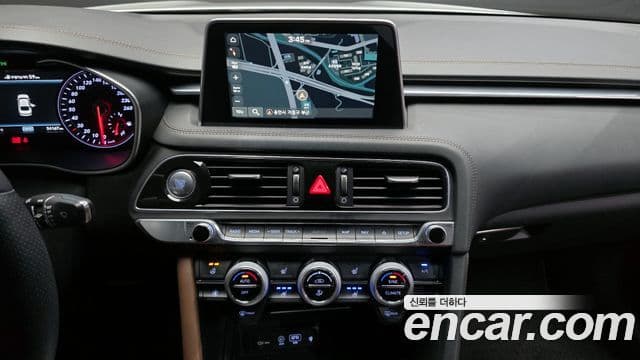 Genesis G70 Elite, 2019 16