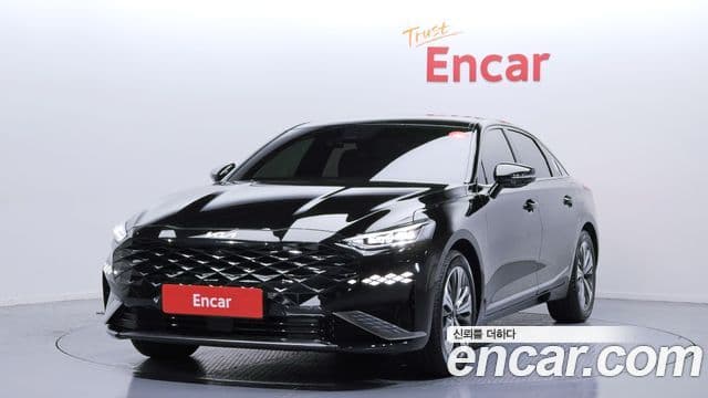 Kia K8 гибрид Signature, 2023 1