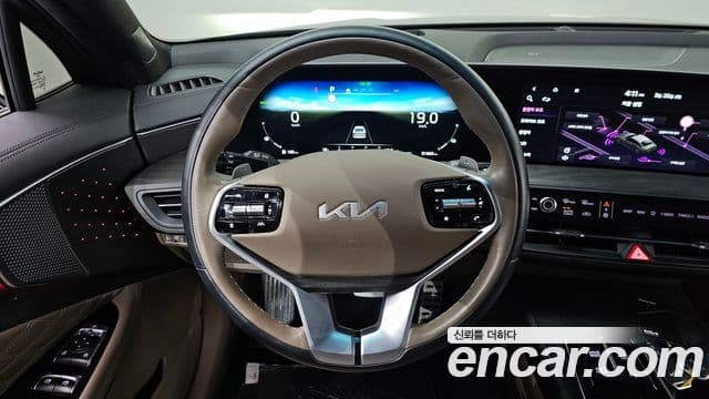 Kia K8 гибрид Signature, 2023 14