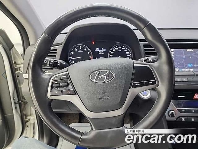 Hyundai Avante AD 1.6 GDI Smart, 2017 9