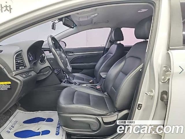 Hyundai Avante AD 1.6 GDI Smart, 2017 11