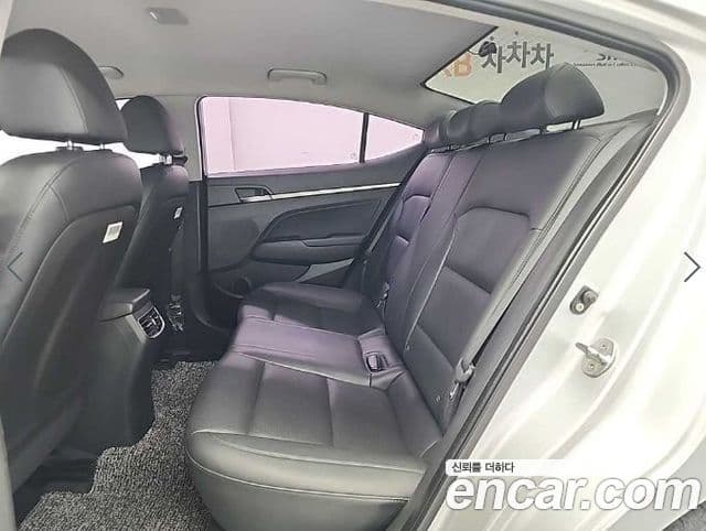 Hyundai Avante AD 1.6 GDI Smart, 2017 12
