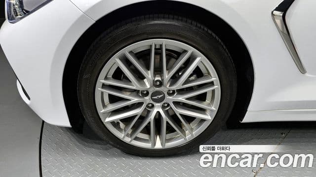 Genesis G70 Elite, 2019 все фото