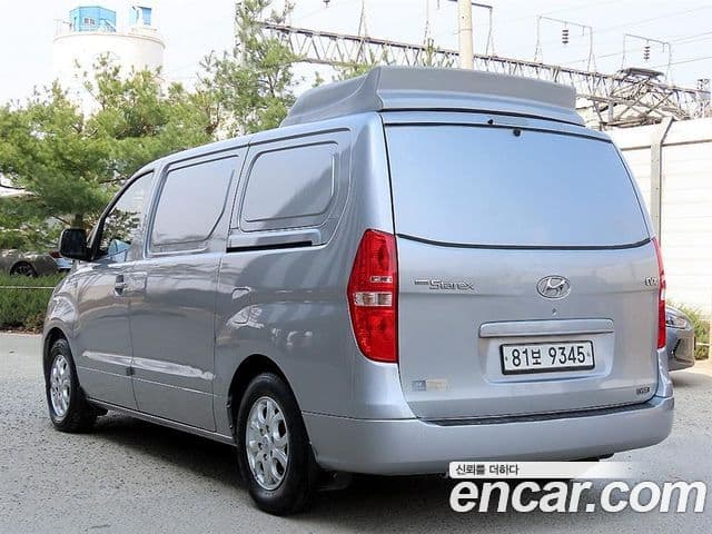 Hyundai Grand Starex Refrigerated Truck, 2012 3
