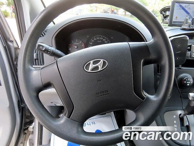 Hyundai Grand Starex Refrigerated Truck, 2012 7