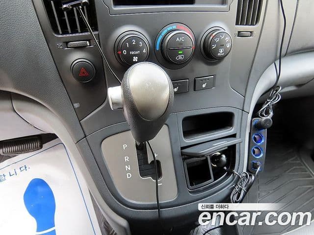 Hyundai Grand Starex Refrigerated Truck, 2012 9