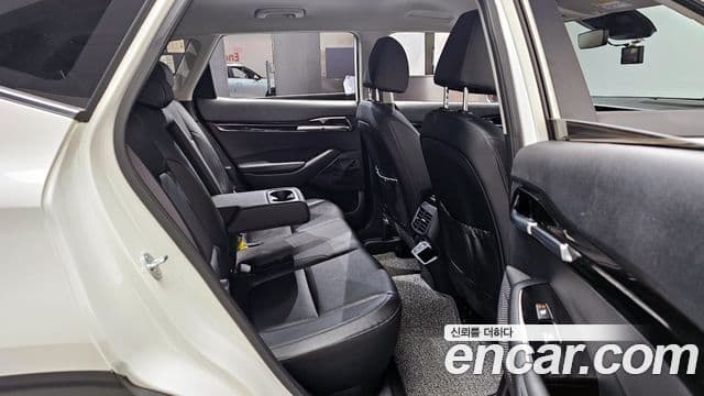 Kia The / новый New Seltos Signature, 2024 12