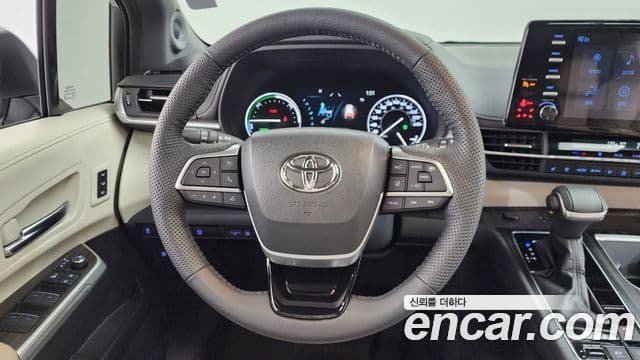 Toyota Sienna 4세대, 2023 13