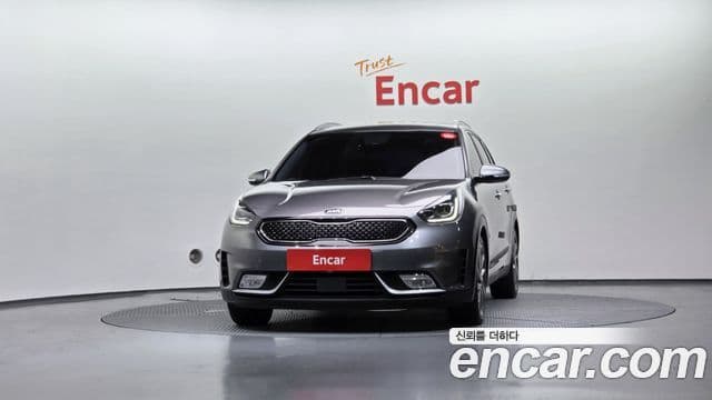 Kia Niro Noblesse, 2018 3