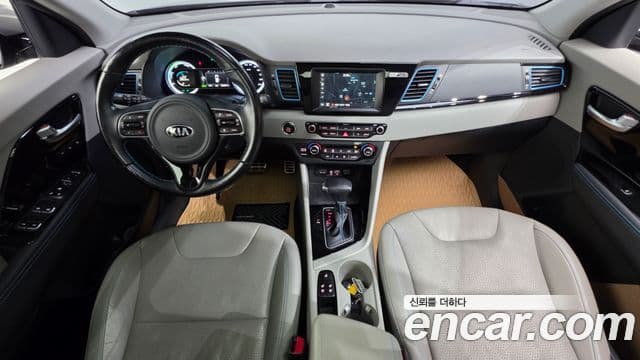 Kia Niro Noblesse, 2018 7