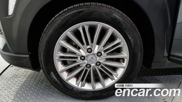 Hyundai Kona Premium, 2020 все фото